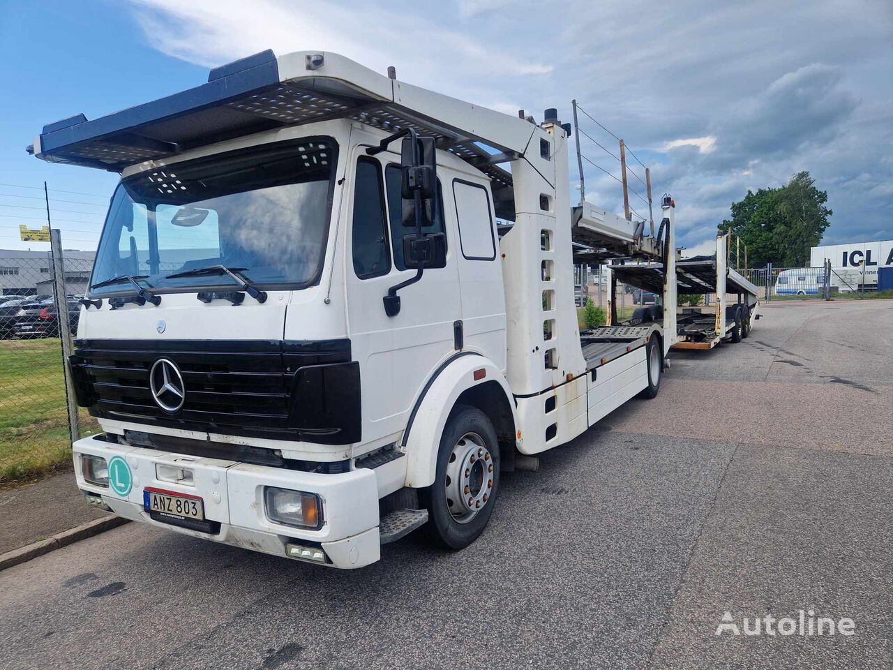 camião porta-automóveis Volvo 2000 + reboque porta carros