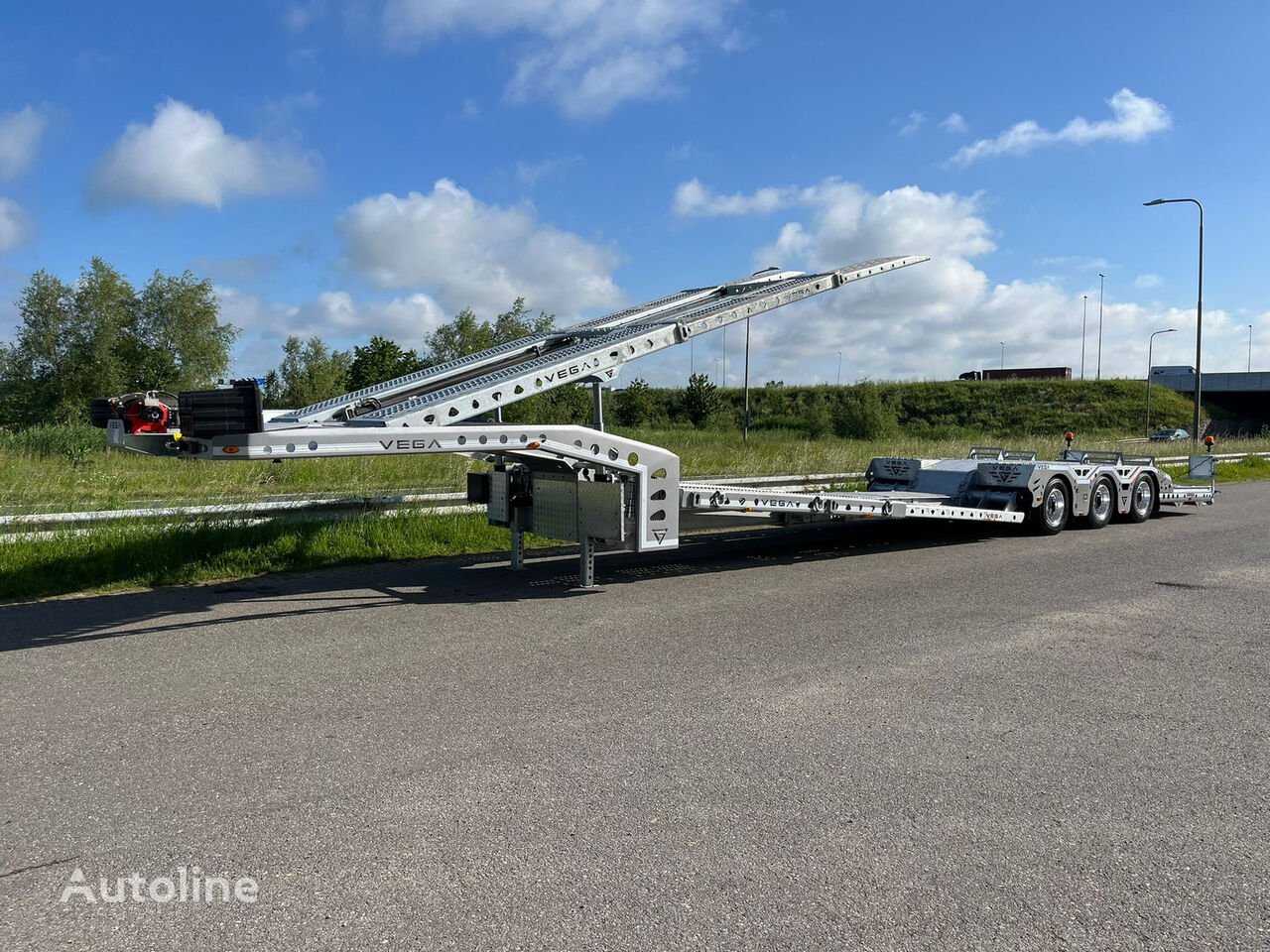 semi-reboque porta carros Vega Trailer PROMAX 3 axle Autotransporter novo