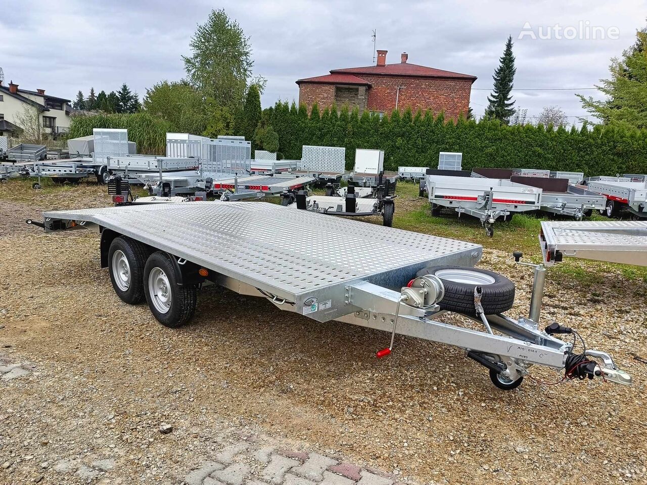 new Niewiadów Jupiter 450 x 210 2700 DMC blacha car transporter trailer