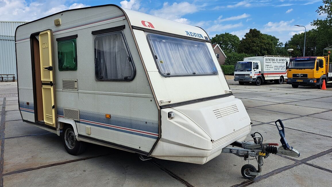 Adria Optima 400 * 4 x Persons * Toilet * caravana