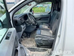 بيع الميكروباصات شاحنة مقفلة Citroen Jumpy 2.0 BlueHDi - صورة 30 | Autoline KW الميكروباصات شاحنة مقفلة Citroen Jumpy 2.0 BlueHDi | صورة 30 - Autoline