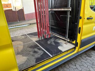 Комбе фургон Ford Transit се продава - Слика 21 | Autoline MK Комбе фургон Ford Transit | Слика 21 - Autoline