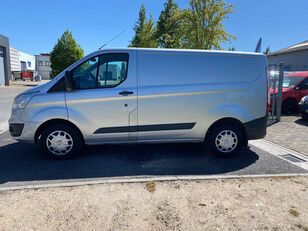 مینی بوس ون Ford Transit Custom