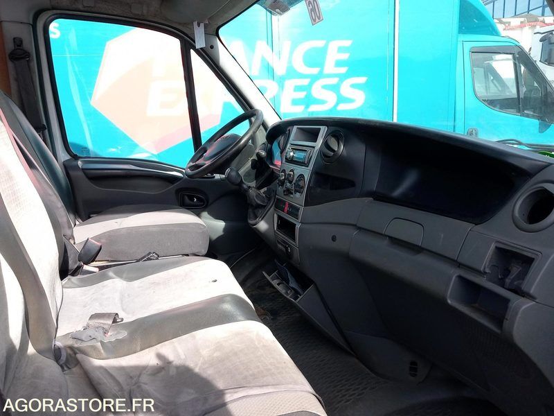 2011 Iveco 35C13-45209485