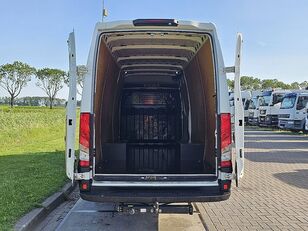 Fourgon utilitaire IVECO DAILY 35C18 ac automaat EURO6 à vendre - Image 13 | Autoline CH Fourgon utilitaire IVECO DAILY 35C18 ac automaat EURO6 | Image 13 - Autoline