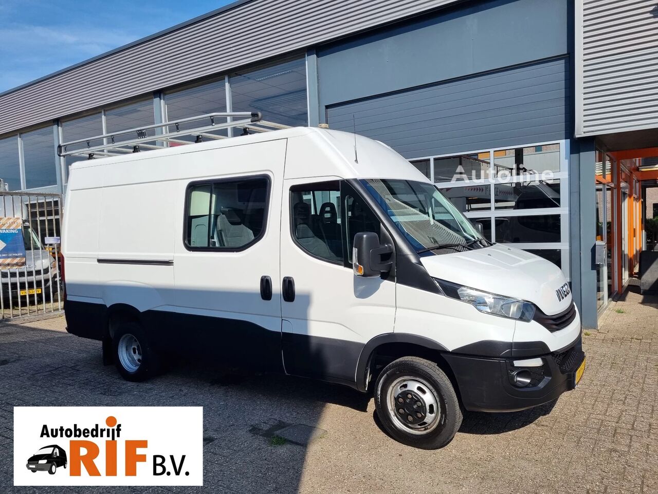 Fourgon utilitaire IVECO Daily 35C18 3.0D L2H2 DC Dubbele Cabine Euro 6 - Autoline