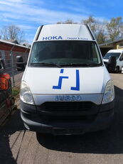 fourgon utilitaire IVECO Daily 35S13V