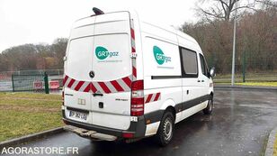 الميكروباصات شاحنة مقفلة Mercedes-Benz SPRINTER