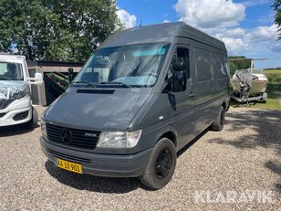 fourgon utilitaire Mercedes-Benz Sprinter 312D