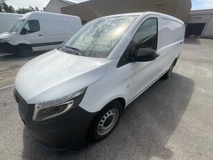 الميكروباصات شاحنة مقفلة Mercedes-Benz Vito 110 CDI