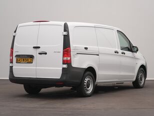 封闭箱式车 Mercedes-Benz Vito 114