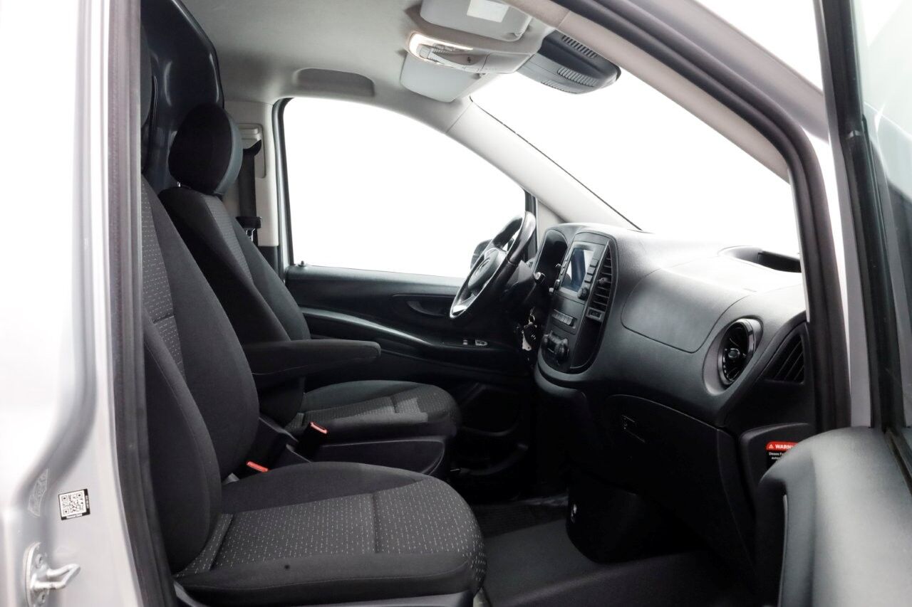 Mercedes-Benz Vito 114 CDI Lang 9G Automático LED/Equipamento/Navegação/Câmara 04-2022