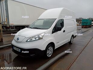 الميكروباصات شاحنة مقفلة Nissan NV200
