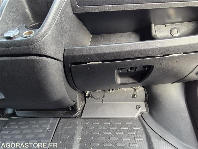 2021 بيجو BOXER-46286837