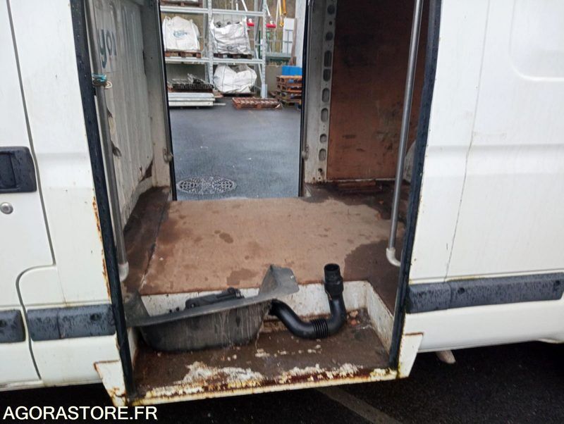 2010 Renault Master-45842831