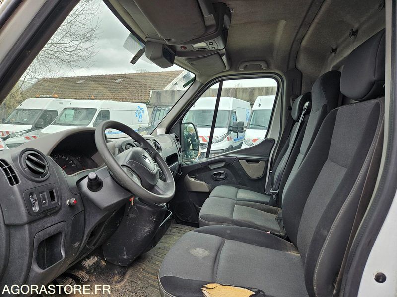 2013 Renault Master-46187335