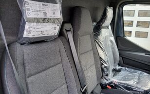 Renault Master 170.35 EURO 6 L2H2 - 2x ZIJSCHUIFDEUR - TREKHAAK - V-06-J cargo van for sale - Image 25 | Autoline Renault Master 170.35 EURO 6 L2H2 - 2x ZIJSCHUIFDEUR - TREKHAAK - V-06-J cargo van | Image 25 - Autoline