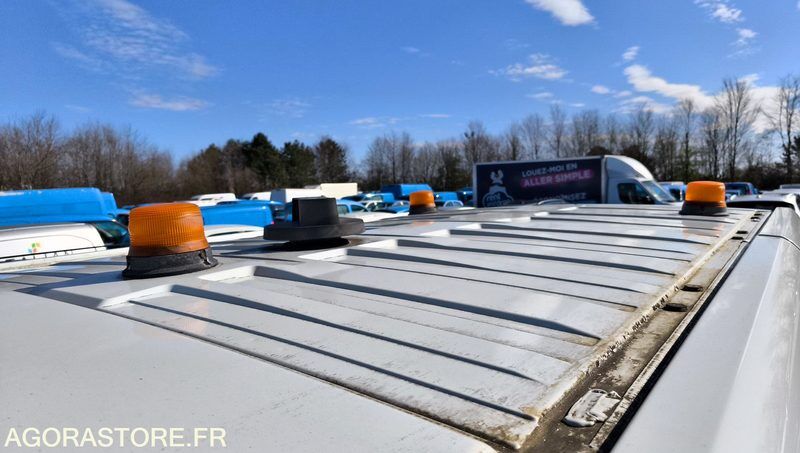 2019 Renault Trafic-46125413