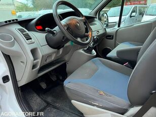 Renault TRAFIC cargo van