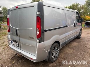 封闭箱式车 Renault Trafic DCI 115