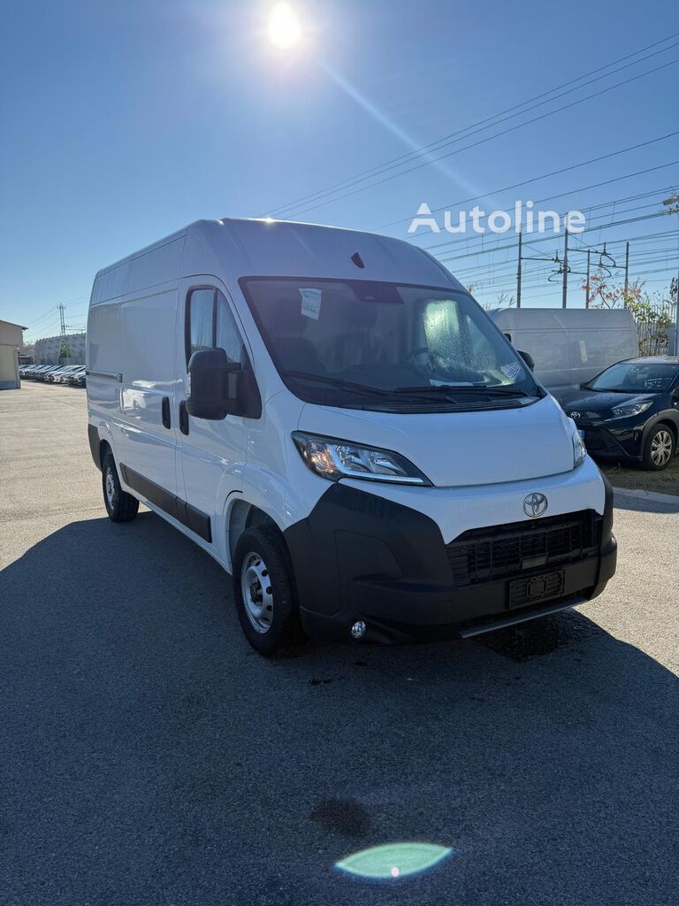 Microbuz de marfa Toyota 0450 - Autoline