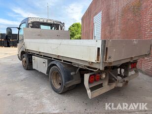 Toyota Dyna furg&oacute;n