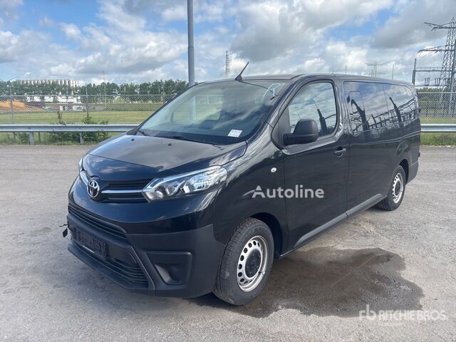 Van dengan box tertutup Toyota Proace Verso 2.0 106 KW 9-seater L2H1 - Autoline