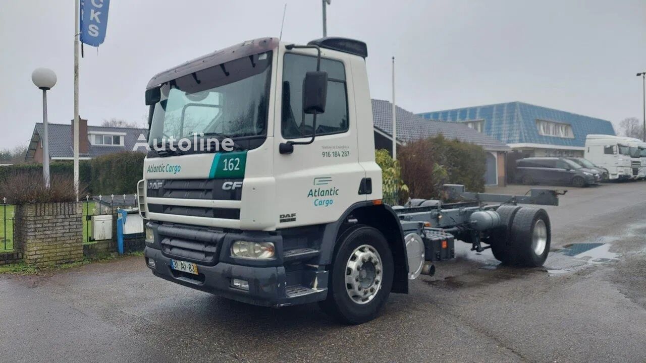 DAF CF 310 4x2 Chassis chassis truck