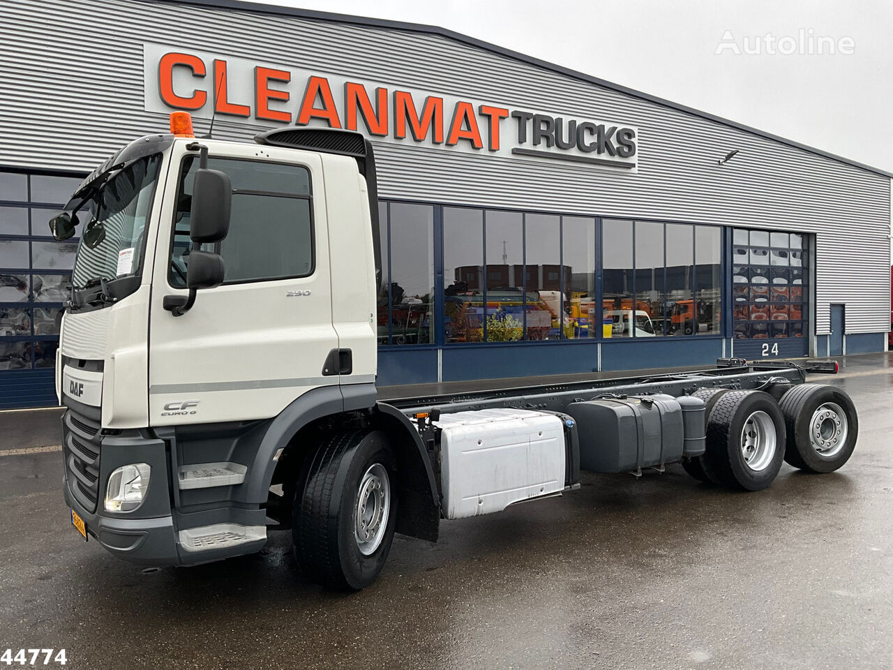 φορτηγό σασί DAF FAN CF 290 Euro 6 Chassis cabine with PTO Just 228.547 km!