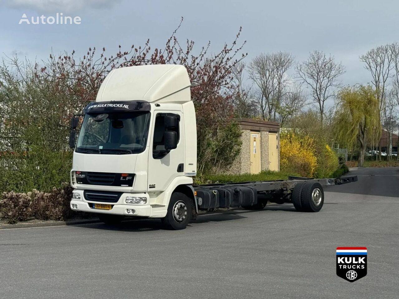 DAF LF 220 -6cilinder- LOW KM!! シャーシトラック - Autoline