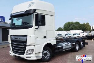 섀시 트럭 DAF XF 106.480 BDF Super Space CAb 6X2 FAN