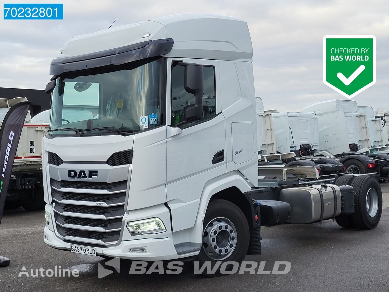 новый грузовик шасси DAF XF 410 4X2 ACC chassis Euro 6