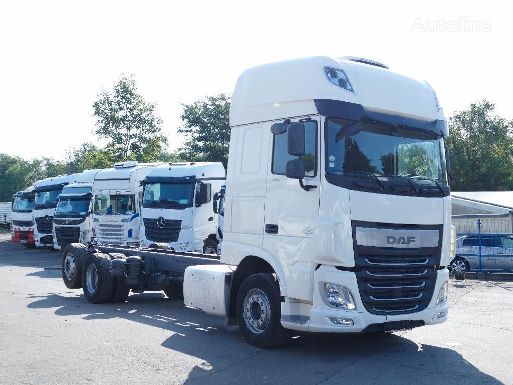 вантажівка шасі DAF XF 460 Superspace 6X2*Retarder*