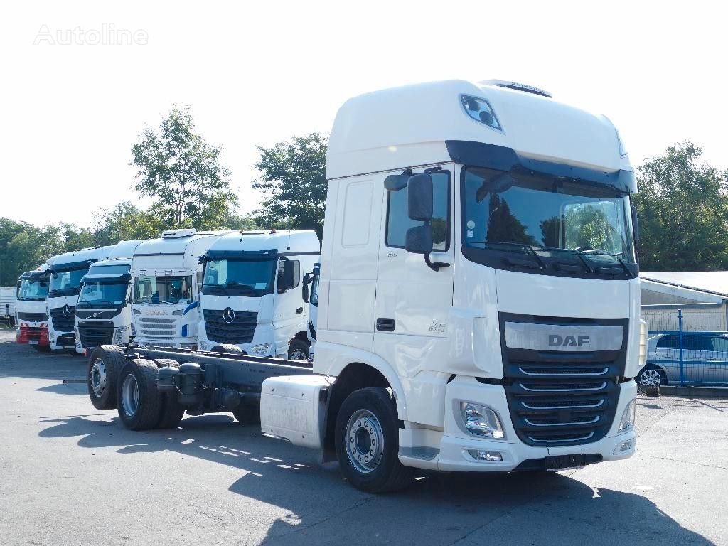 الشاسيه DAF XF 460 Superspace 6X2*Retarder*