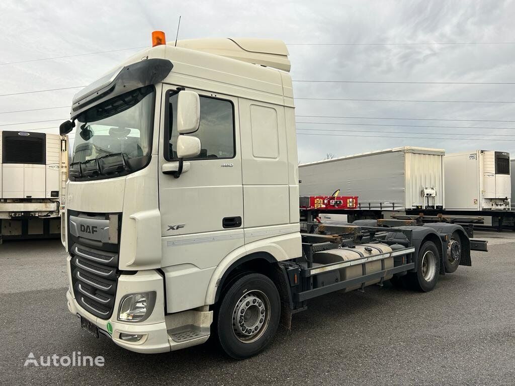 DAF XF 480 FAR lastbil chassis