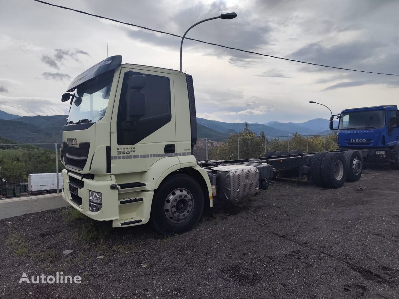 грузовик шасси IVECO 260S36