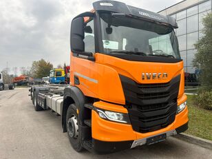 IVECO 400  lastbil chassis