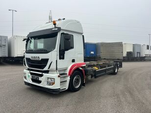 camion şasiu IVECO AT190S33, LBW