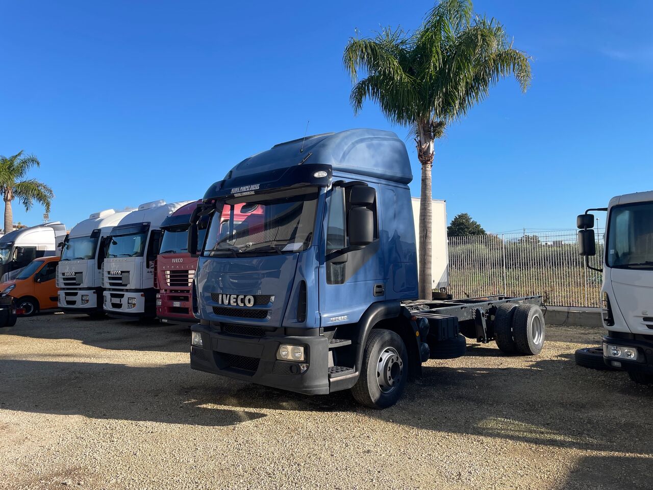 IVECO Iveco Eurocargo 160e30 chassis vrachtwagen