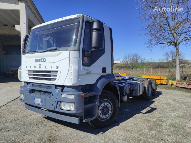 IVECO STRALIS 260E31 6X2 EURO 5 PASSO CORTO 4200+1395, ZF 16 MARCE camión chasis