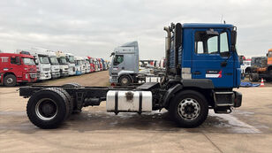 camion ch&acirc;ssis MAN 19.403 (6 CYLINDER / MANUAL GEARBOX / BIG AXLE / GRAND PONT)