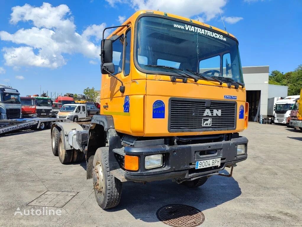 MAN 26.372 DFA 6X6 Fahrgestell LKW - Autoline