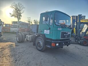 MAN F90 17.232 chassis truck