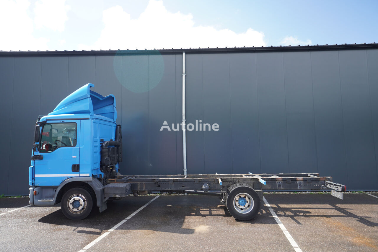 camion şasiu MAN TGL 12.180 CHASSIS 489.000KM