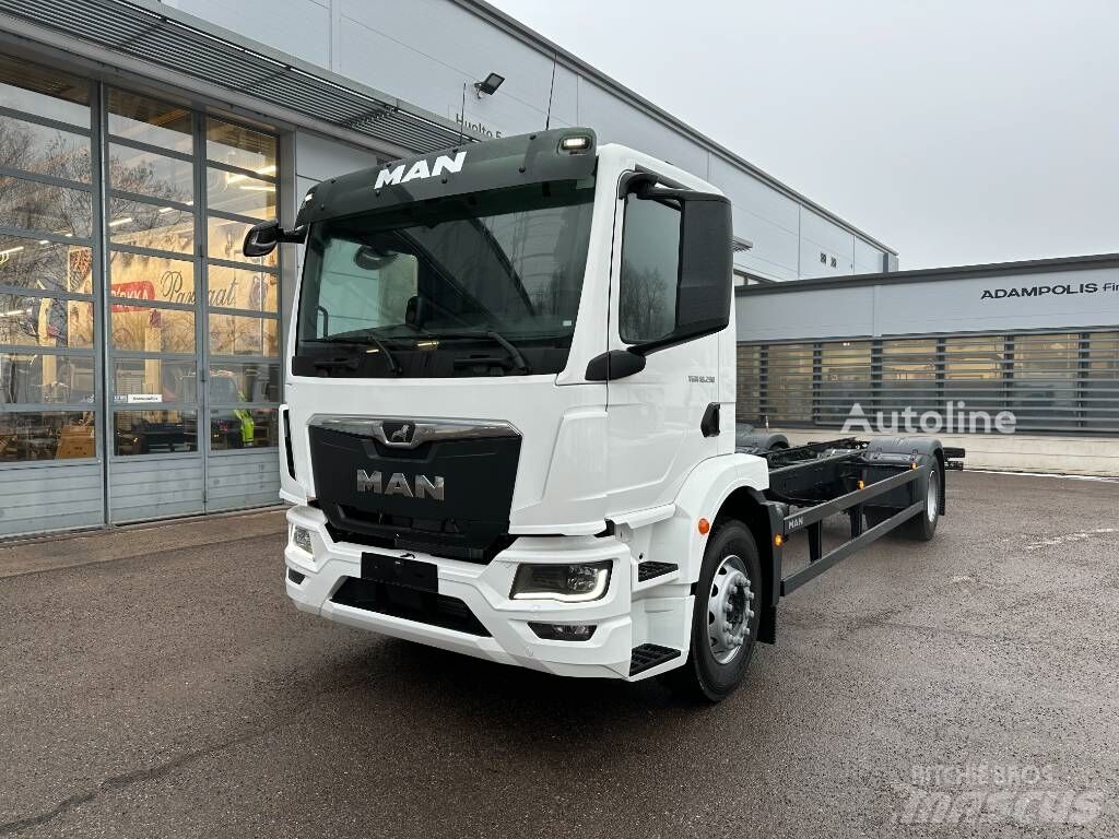 camion châssis MAN TGM 18.290 neuf