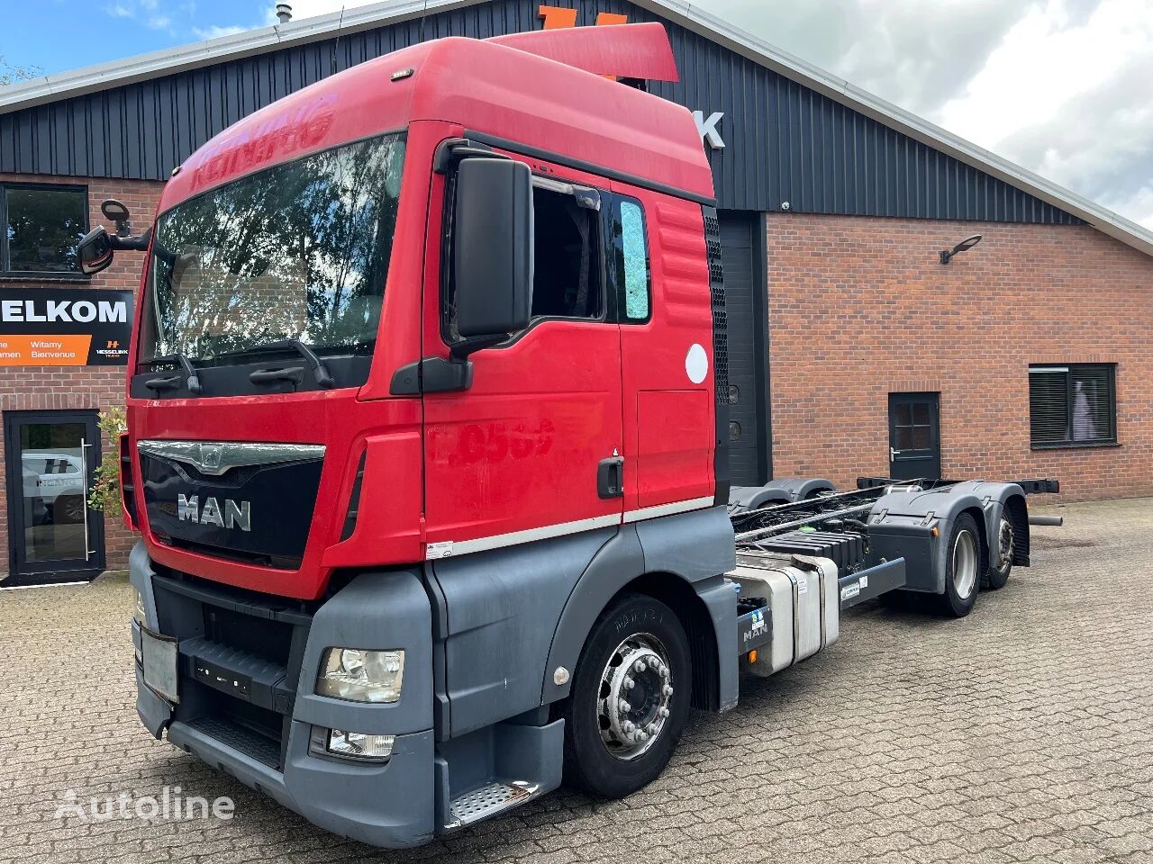 camion telaio MAN TGX 26.400 6X 6X2 XLX 730CM EURO 6 AHK NL Truck