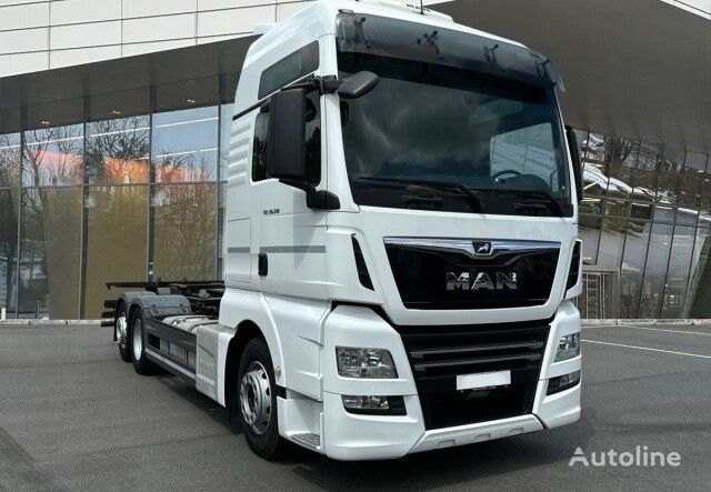 грузовик шасси MAN TGX 26.510