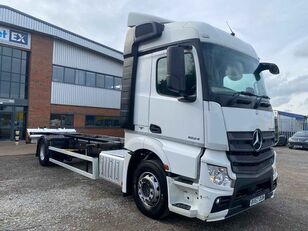 nákladné auto podvozok Mercedes-Benz ACTROS 1824