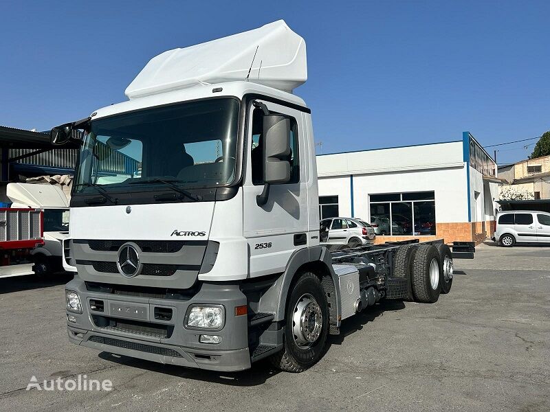 camion telaio Mercedes-Benz ACTROS 2536 6X2