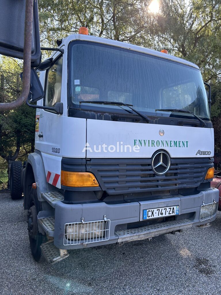 Mercedes-Benz ATEGO 1828 chassis truck